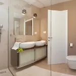 Seaside Luxury With A Swimming Pool Okrug Gornji, Ciovo - 24340